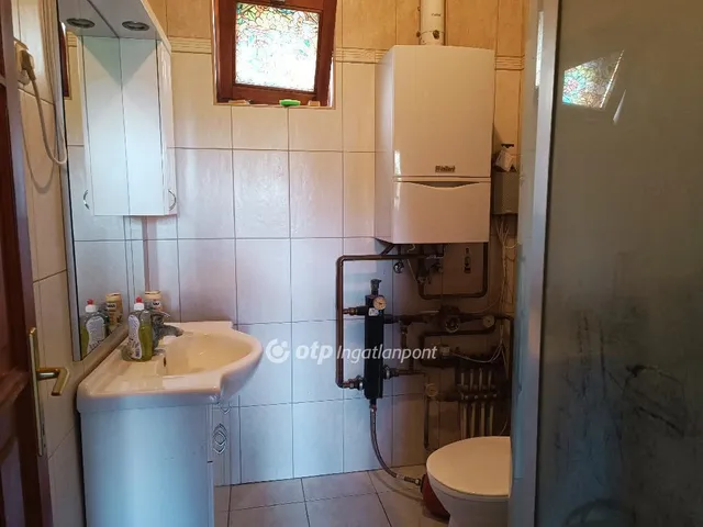Eladó ház Vértesboglár 190 nm