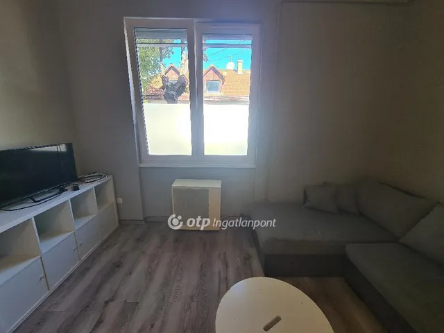 Eladó lakás Budapest XXI. kerület 24 nm