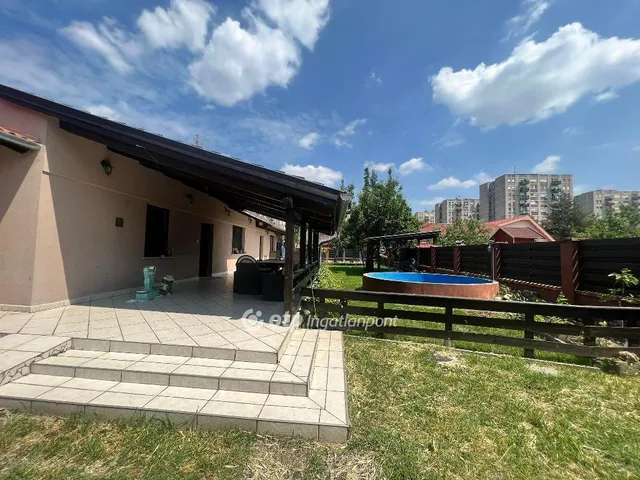 Eladó ház Budapest XXI. kerület 150 nm