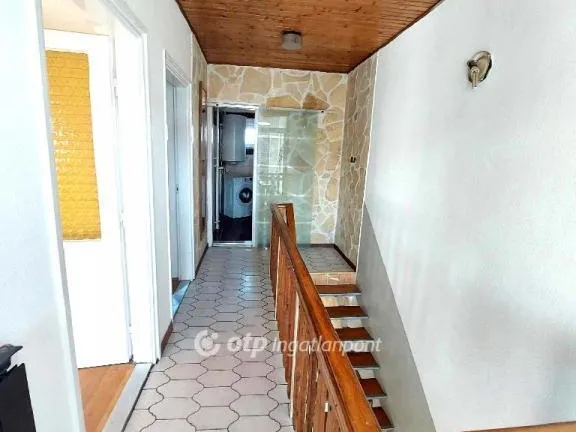 Eladó ház Dunaharaszti 260 nm