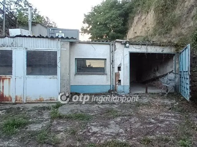 Eladó ház Érd 165 nm