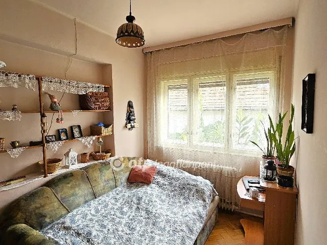 Eladó ház Martonvásár 137 nm