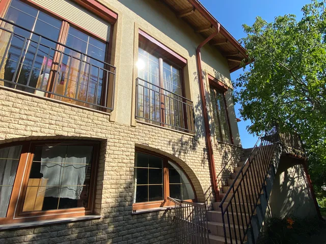 Eladó ház Budakeszi 238 nm