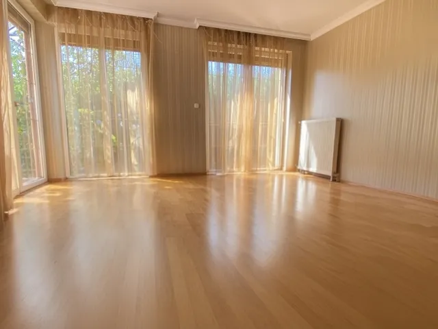 Eladó ház Budakeszi 238 nm