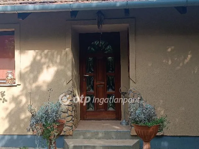 Eladó ház Velence 90 nm