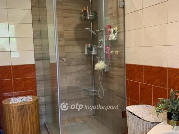 Eladó ház Érd 71 nm