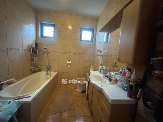 Eladó ház Érd 160 nm