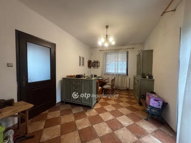 Eladó ház Érd 160 nm