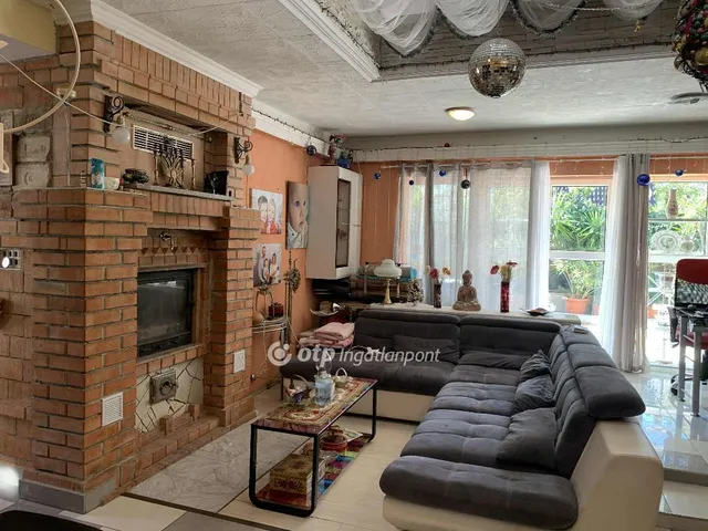 Eladó ház Érd, Parkváros 280 nm