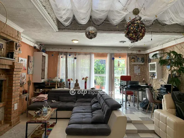 Eladó ház Érd, Parkváros 280 nm