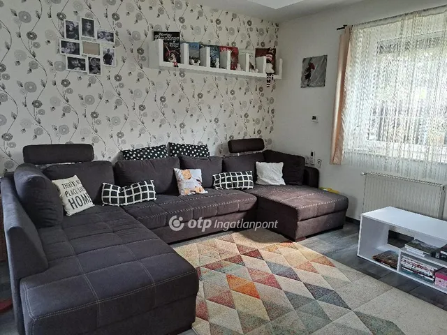 Eladó ház Érd 199 nm