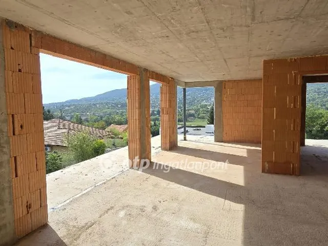 Eladó lakás Budapest III. kerület, Ürömhegy 72 nm