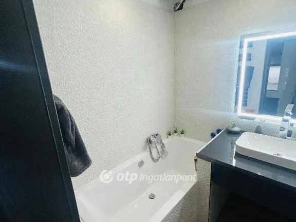 Eladó lakás Budapest XIII. kerület, Angyalföld 41 nm