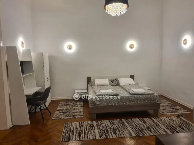 Eladó lakás Budapest V. kerület 72 nm