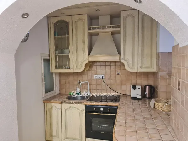 Eladó lakás Budapest V. kerület 72 nm