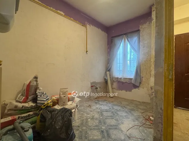 Eladó lakás Szolnok, Belváros 34 nm