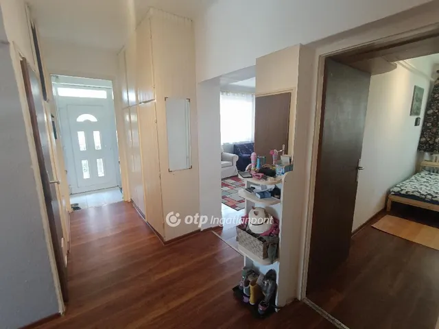 Eladó ház Gárdony 186 nm