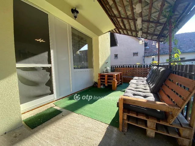 Eladó ház Gárdony 186 nm