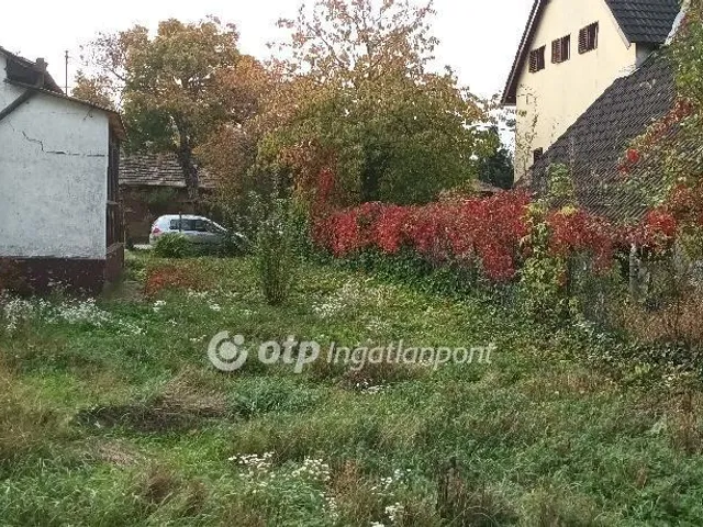 Eladó telek Érd 699 nm