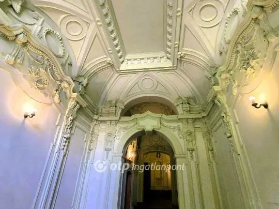 Eladó lakás Budapest VI. kerület, Nagykörúton belüli terület 106 nm