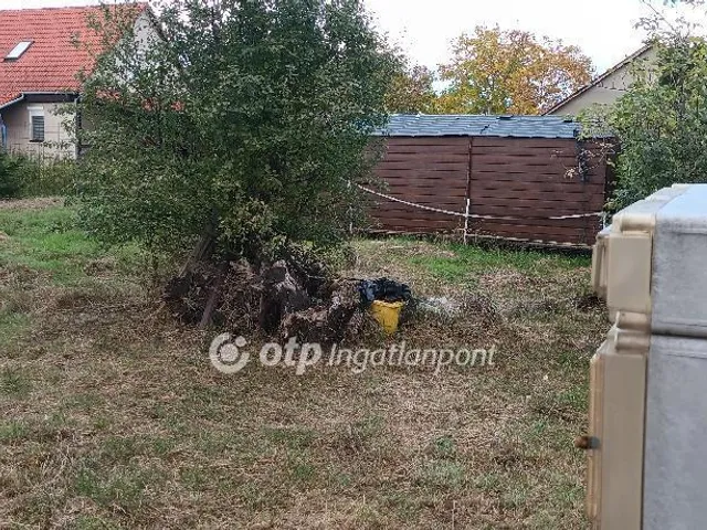 Eladó telek Martonvásár 1160 nm