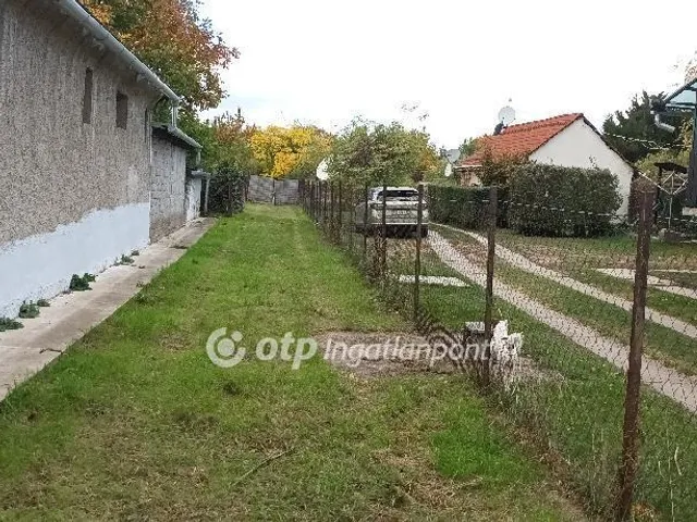 Eladó telek Martonvásár 1160 nm