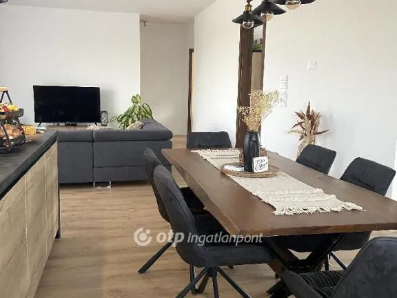 Eladó ház Tordas 135 nm