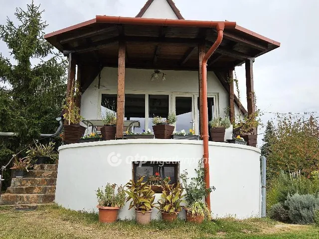 Eladó üdülő és hétvégi ház Sukoró 97 nm