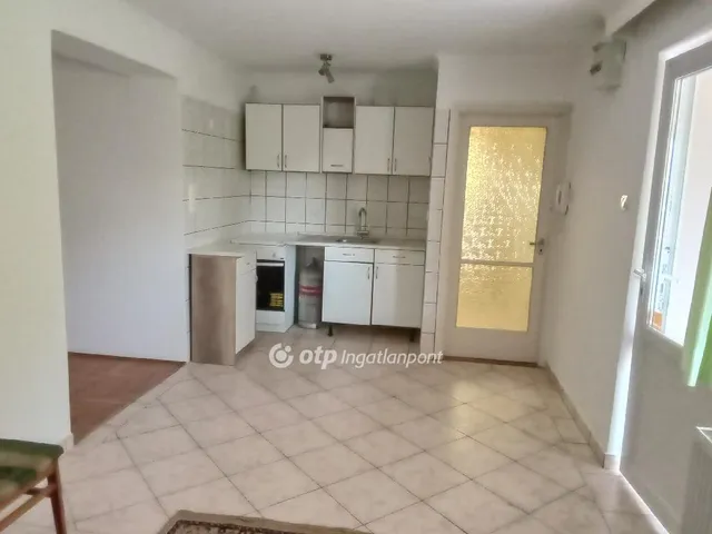 Eladó ház Érd 190 nm