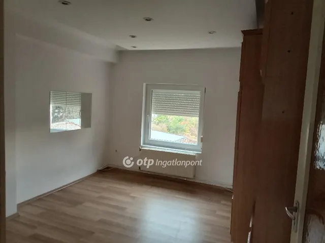 Eladó ház Érd 190 nm