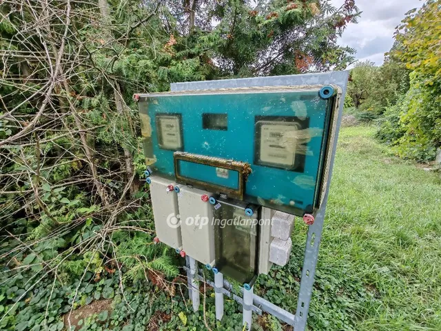 Eladó telek Gyermely 748 nm