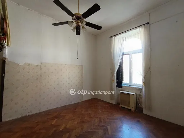 Eladó lakás Budapest VI. kerület 44 nm