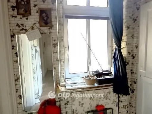 Eladó lakás Budapest VI. kerület 44 nm