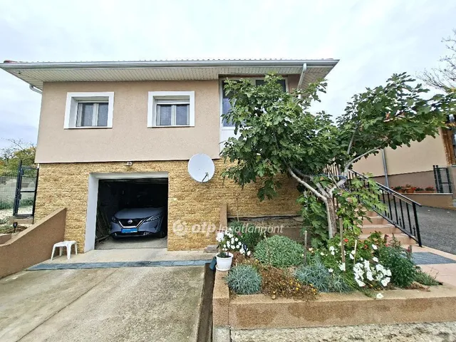 Eladó ház Martonvásár 93 nm