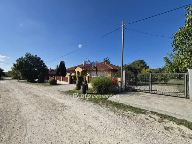 Eladó telek Érd 877 nm