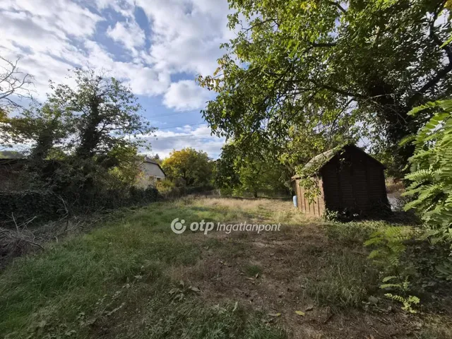 Eladó telek Érd 2855 nm