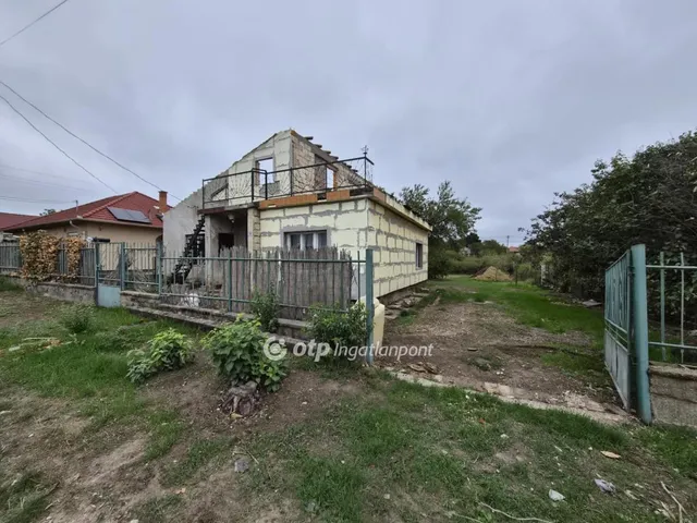 Eladó ház Érd 123 nm