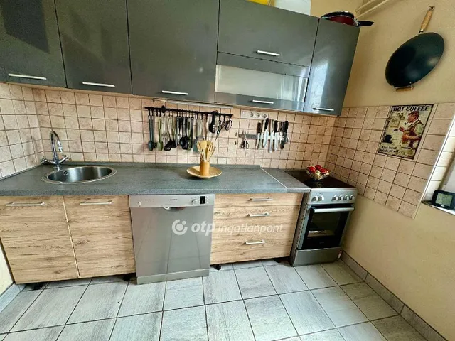 Eladó ház Ráckeresztúr 150 nm