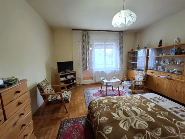 Eladó ház Baracska 100 nm