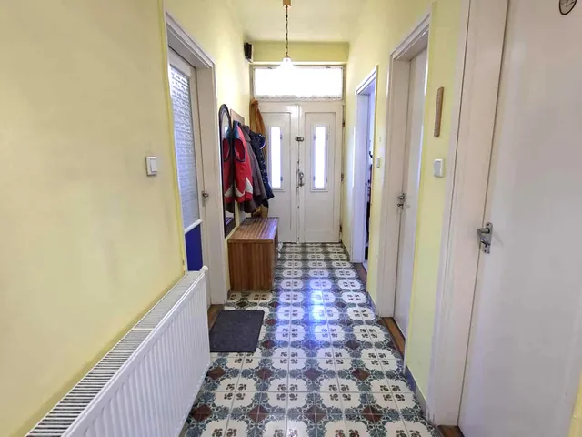 Eladó ház Baracska 100 nm