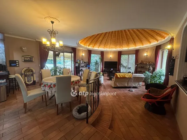 Eladó ház Érd, Parkváros 179 nm