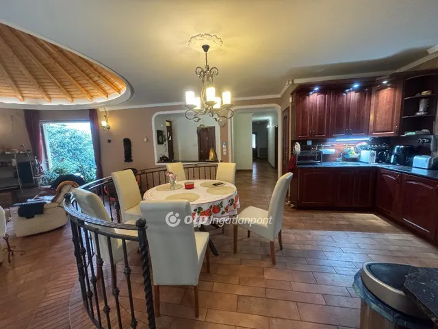 Eladó ház Érd, Parkváros 179 nm