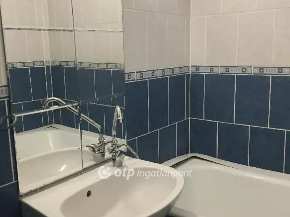 Eladó lakás Budapest XXI. kerület 53 nm