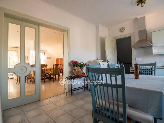 Eladó ház Budakeszi 160 nm