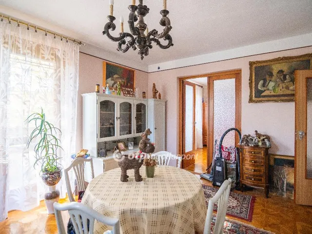 Eladó ház Budakeszi 160 nm