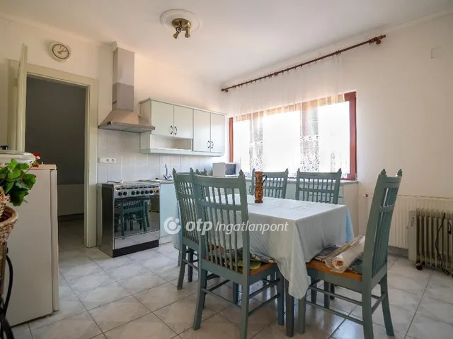 Eladó ház Budakeszi 160 nm