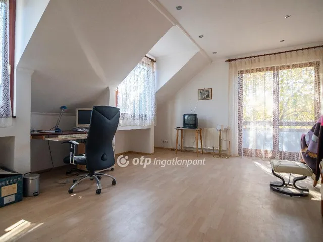 Eladó ház Budakeszi 160 nm