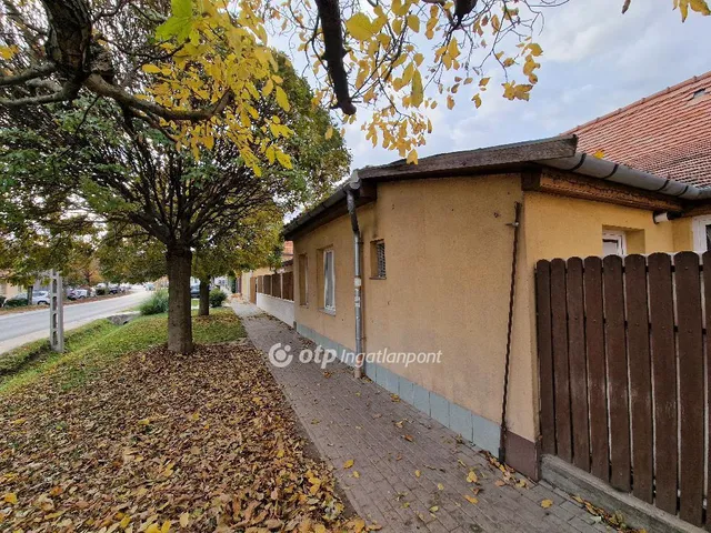 Eladó ház Törökbálint 80 nm