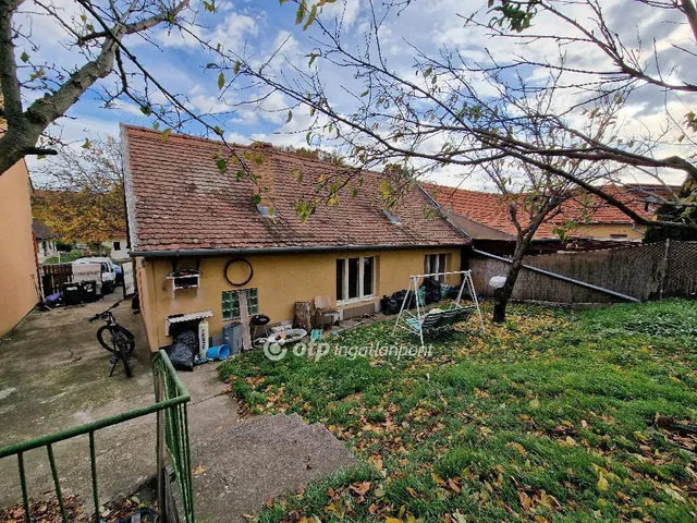 Eladó ház Törökbálint 80 nm