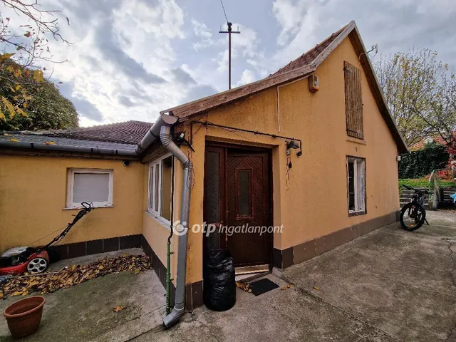 Eladó ház Törökbálint 80 nm